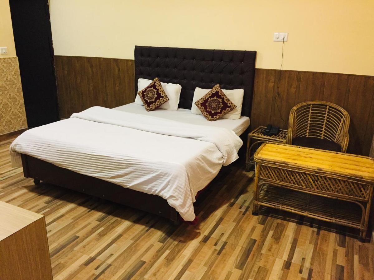 Hotel Prem G, موسوري المظهر الخارجي الصورة