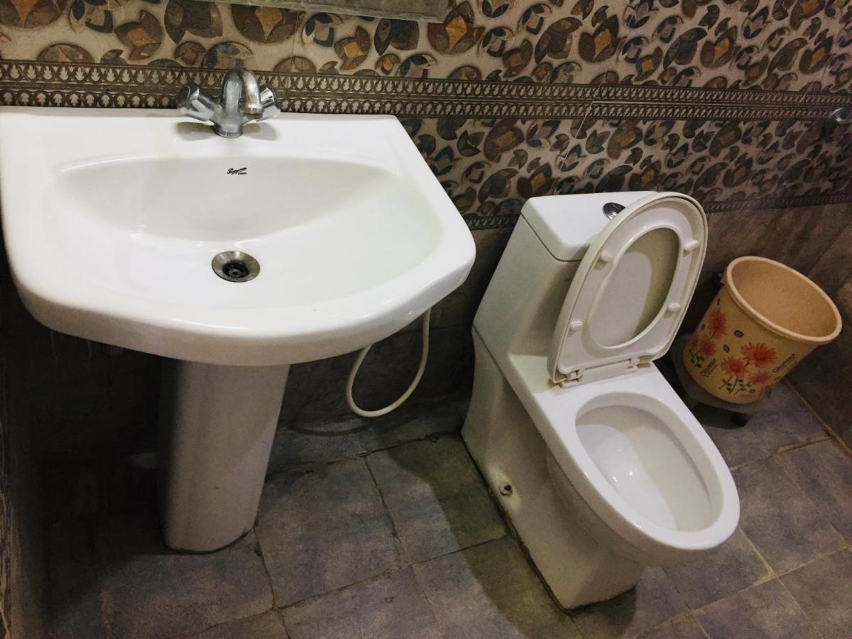 Hotel Prem G, موسوري المظهر الخارجي الصورة
